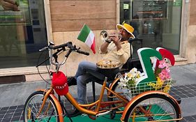 Kadevi Sanremo -Garage Privato, Biciclette-