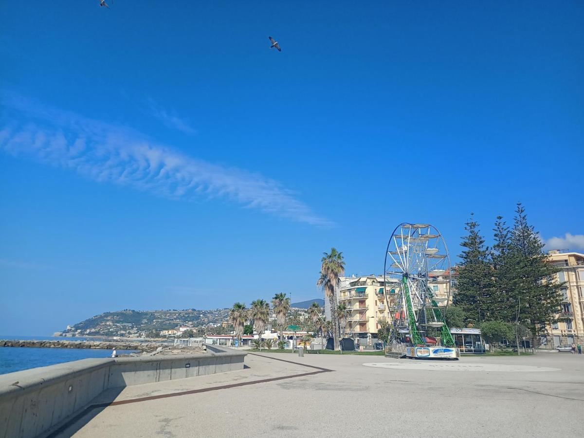 Kadevi Sanremo - Centralissimo, Vicino Al Mare, Garage Sempre Disponibile, Bici Ad Uso Gratuito- Экстерьер фото