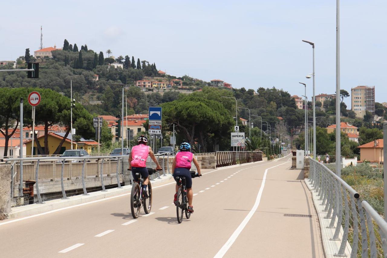 Апартаменты Kadevi Piazza Bresca - Pieno Centro, Parcheggio, Bici Санремо Экстерьер фото